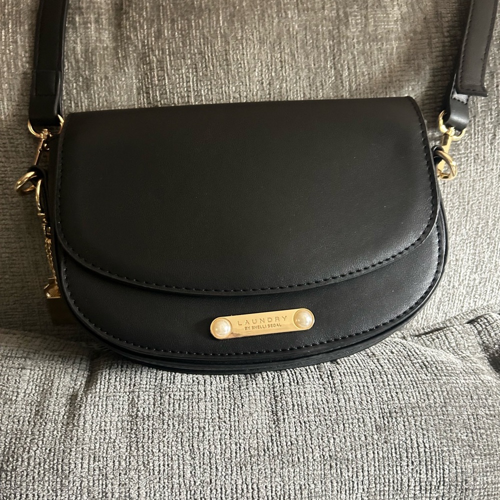 Laundry By Shelli Segal Elegant Black Crossbody Bag